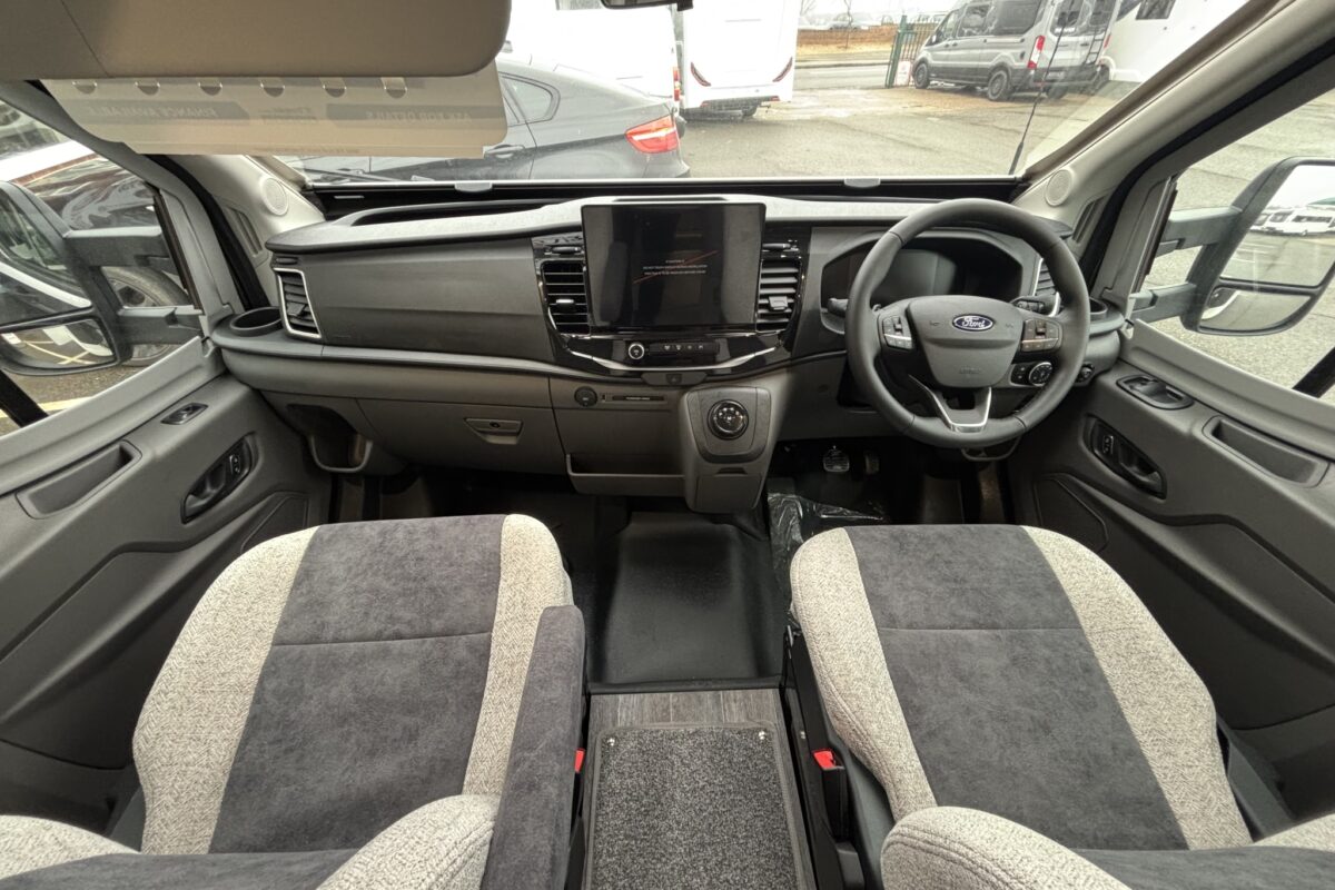 NEW Bailey Adamo 75-4T INTERNAL CAB
