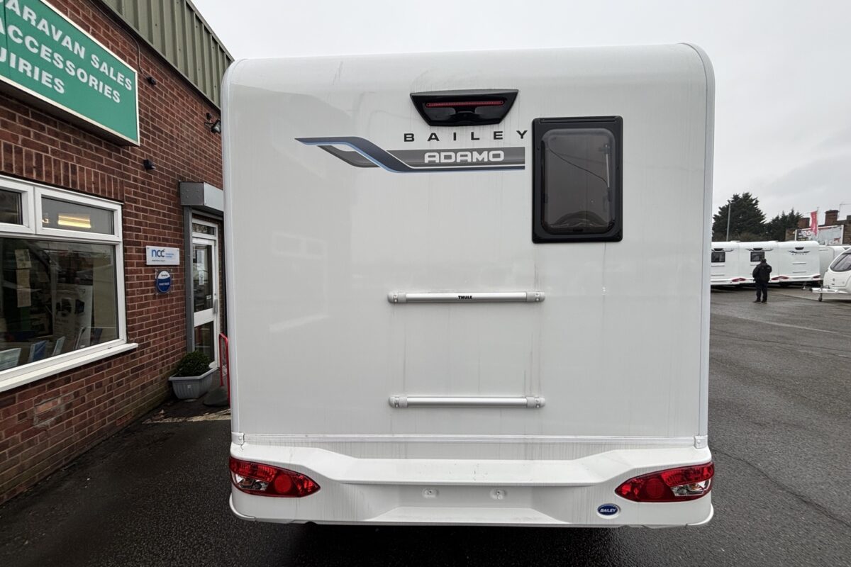Bailey Adamo 60-2 REAR