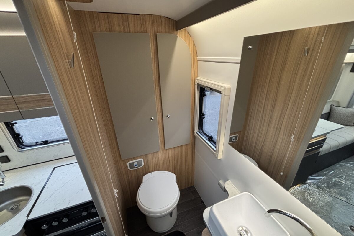 Bailey Adamo 60-2 WARDROBE IN WASHROOM