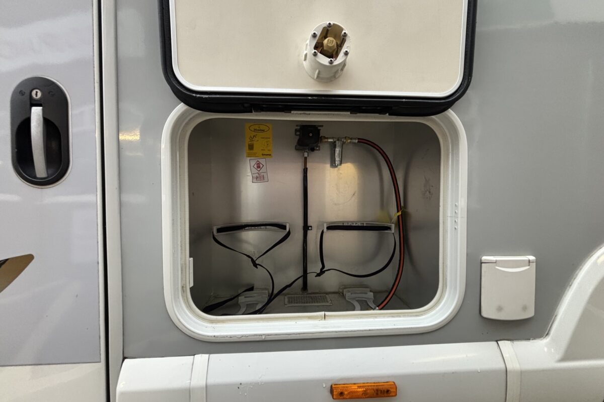 Bailey Autograph 79-4T 2020 GAS LOCKER