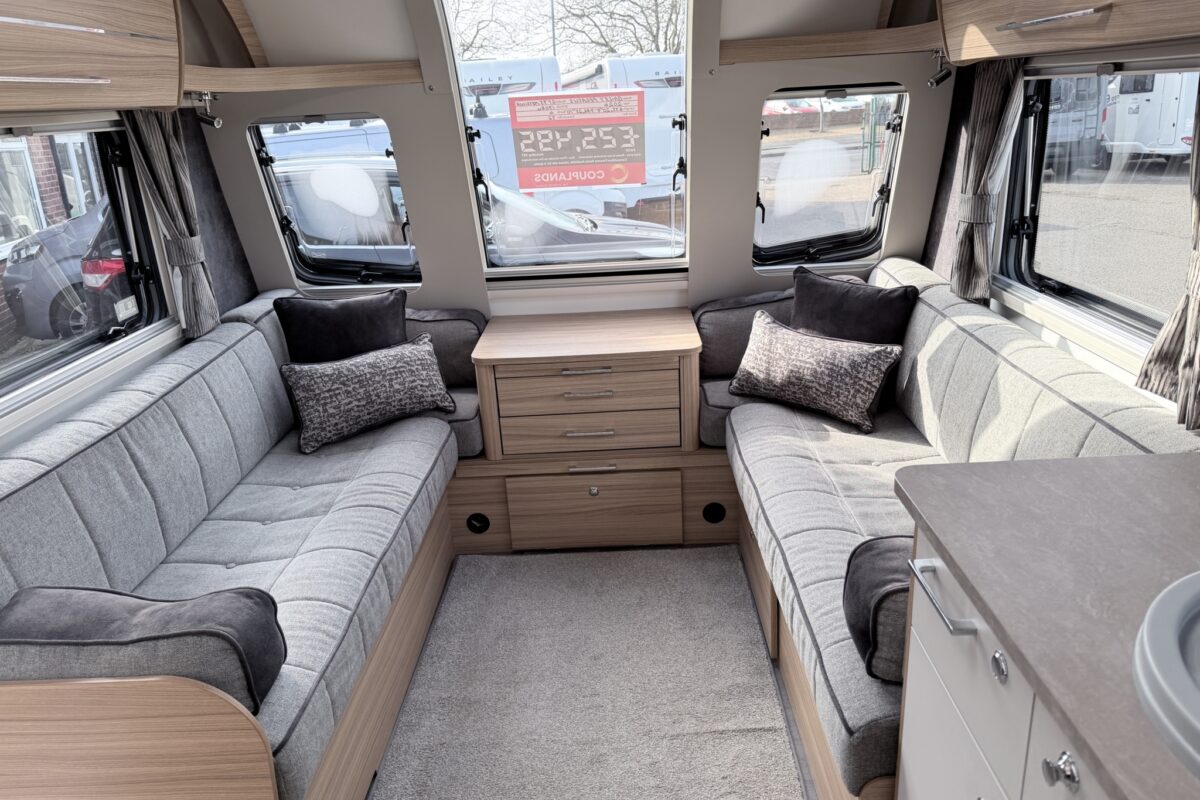 2024 Bailey Pegasus GT75 Grande Messina Interior