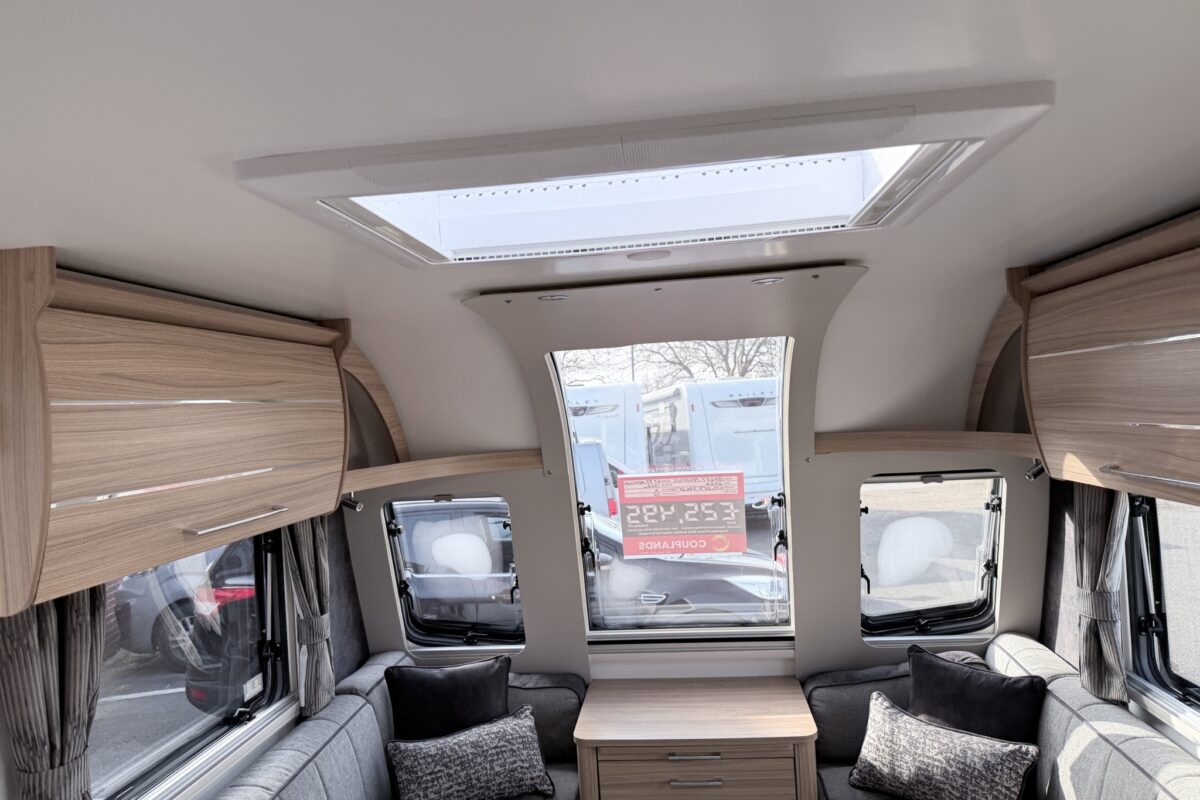 2024 Bailey Pegasus GT75 Grande Messina Interior