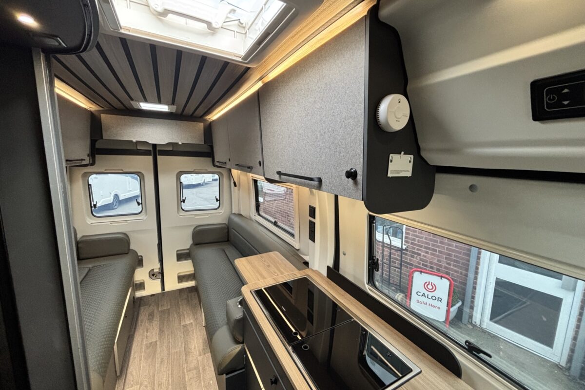 New Bailey Endurance E62 2026 VIEW TO LOUNGE