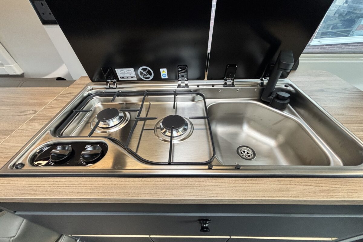 New Bailey Endurance E62 2026 HOB & SINK