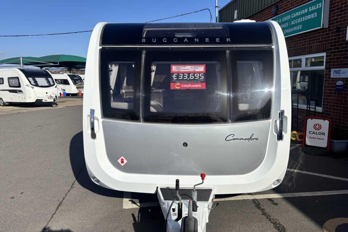 2023 Buccaneer Commodore FRONT