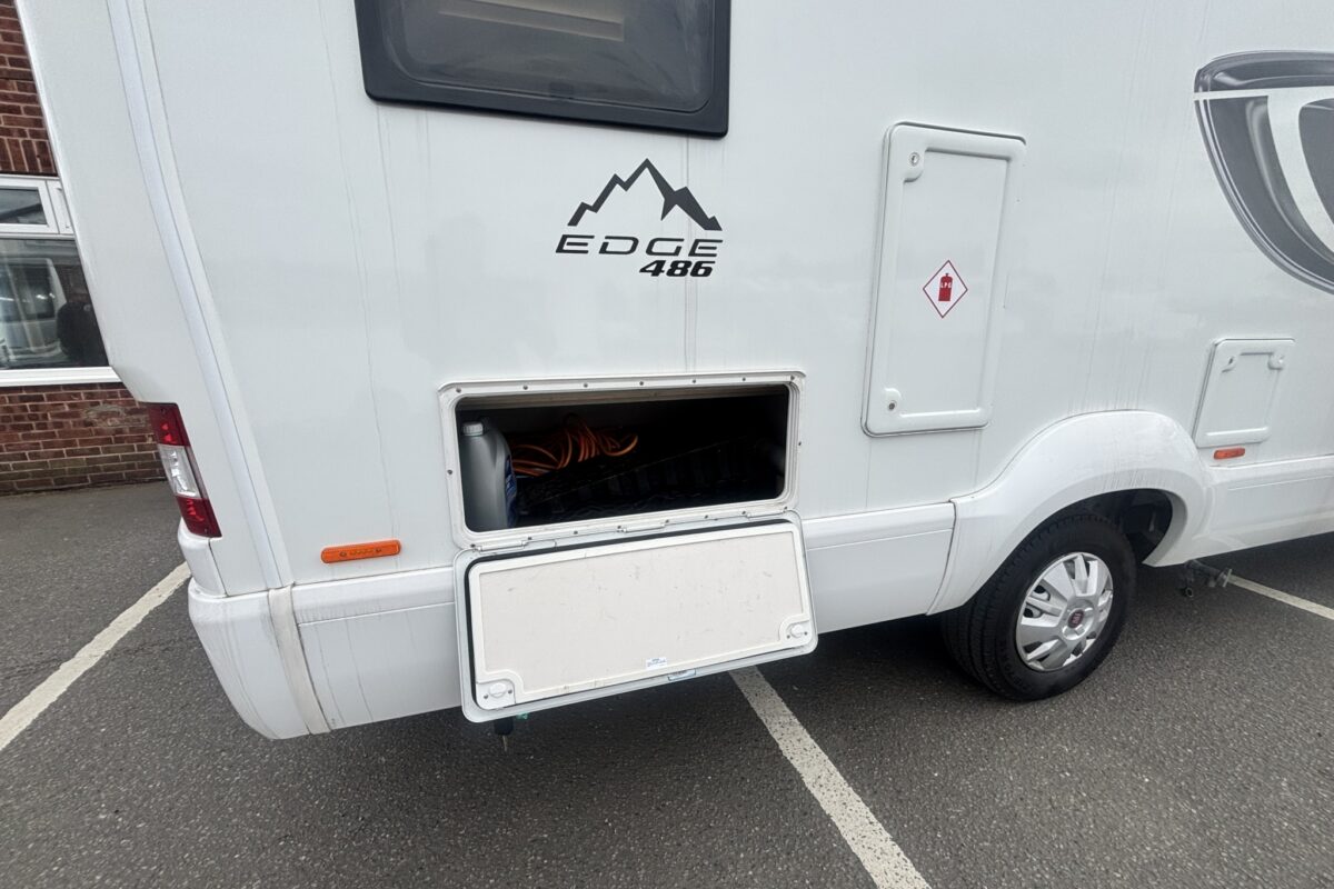 Swift Edge 486 2023 EXTERNAL LOCKER