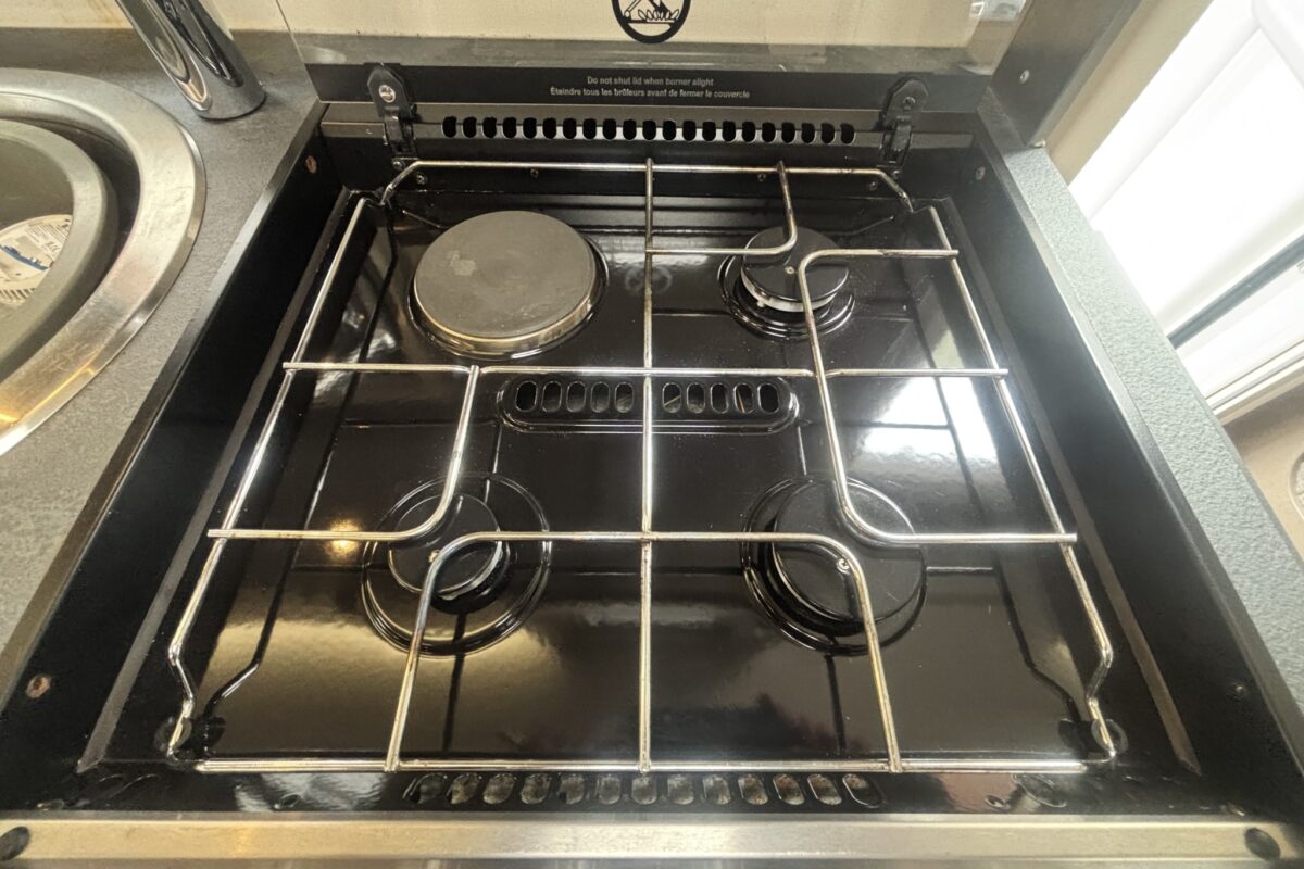 Swift Edge 486 2023 HOB