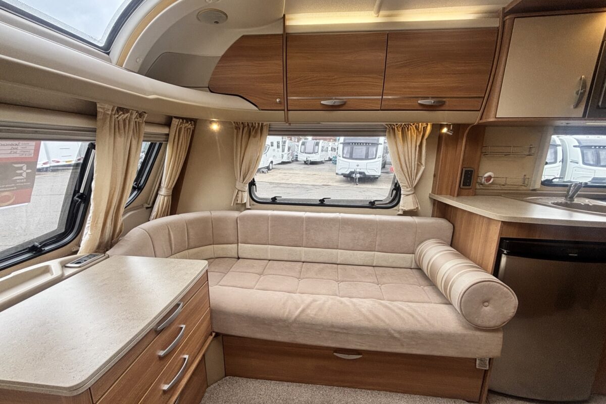 2012 Bessacarr Cameo 495 Interior