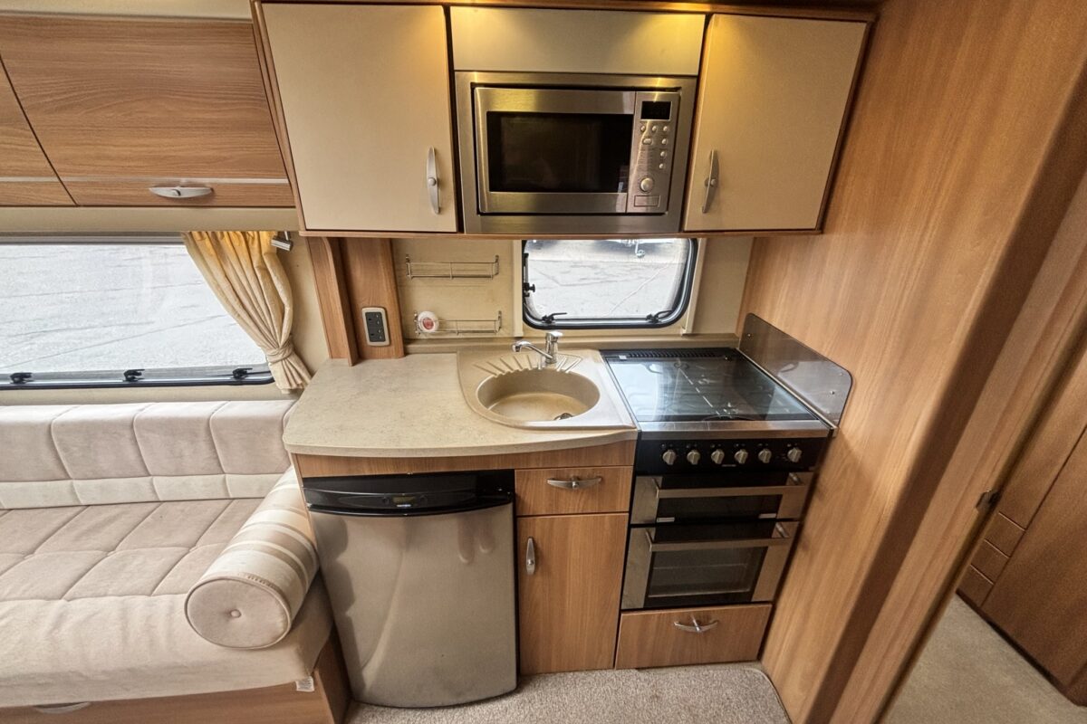 2012 Bessacarr Cameo 495 Interior