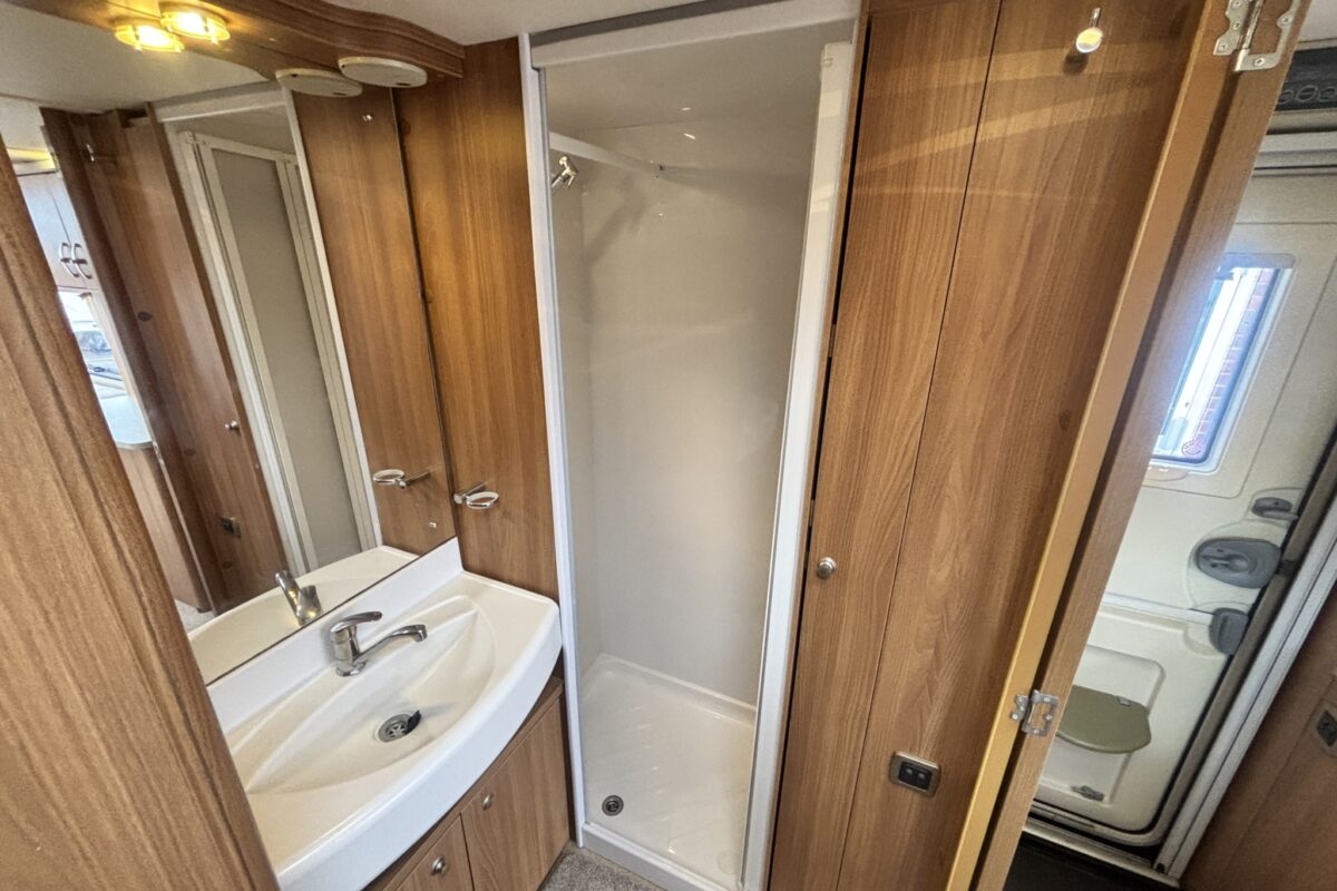 2012 Bessacarr Cameo 495 Interior