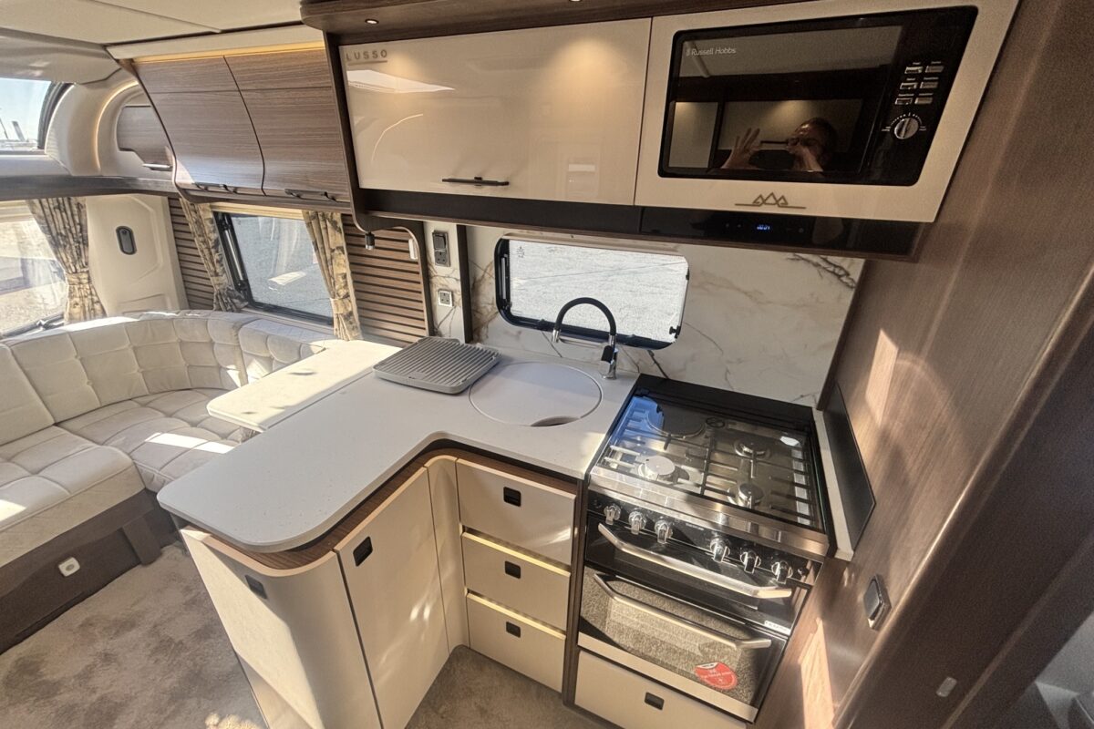 2026 Coachman Lusso 4 Interior