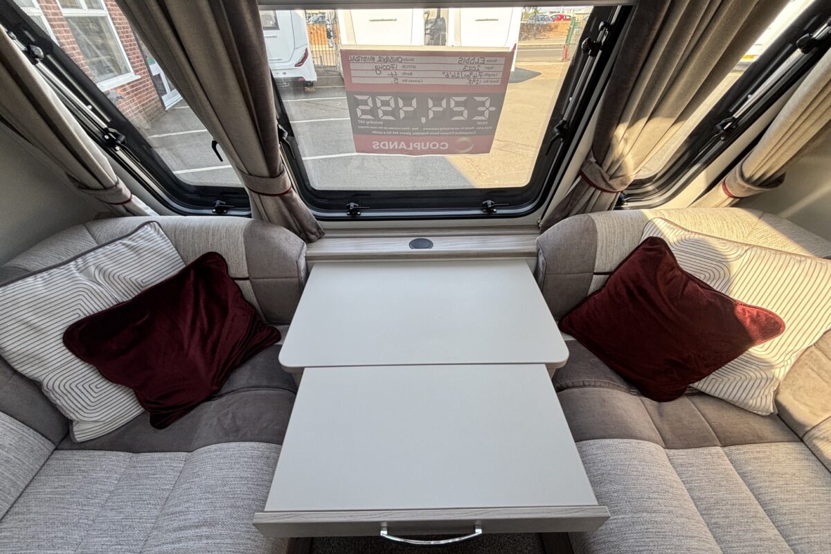 Elddis Crusader Mistral 2023 TABLE