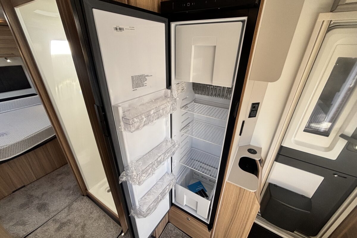 Bailey Pegasus Grande GT75 Messina 2025 FRIDGE FREEZER