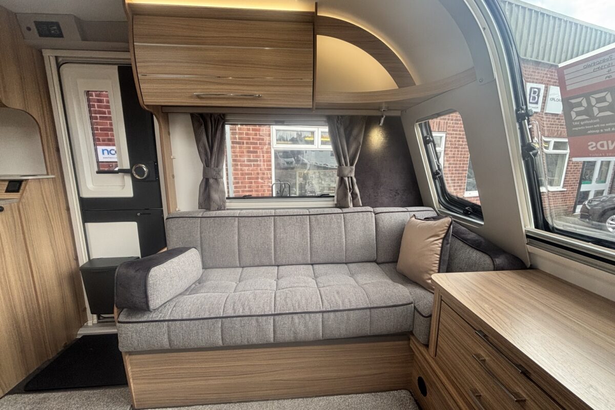 2024 Bailey Pegasus Grande GT75 Portofino Interior
