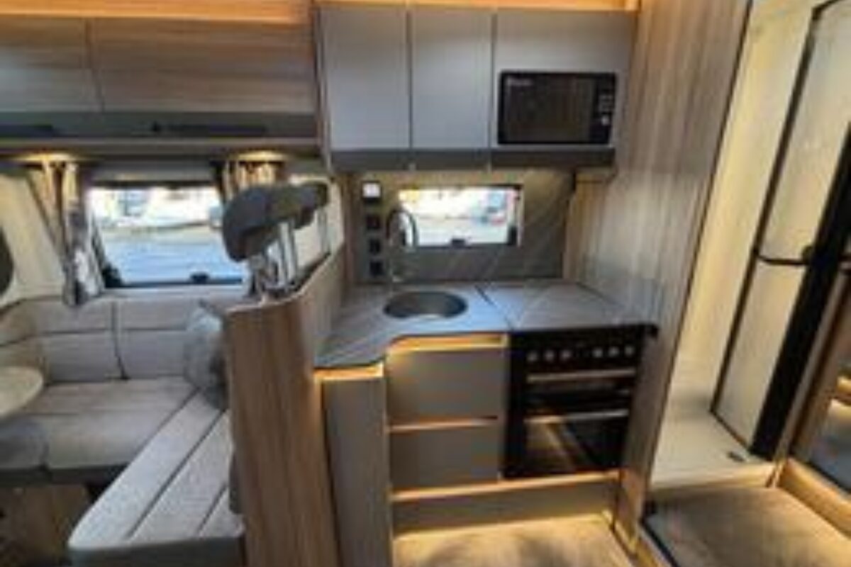 New Bailey Autograph 79-4i 2026 kitchen