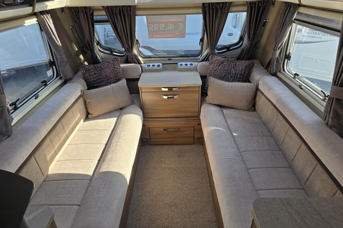 2019 SWIFT ELEGANCE 530