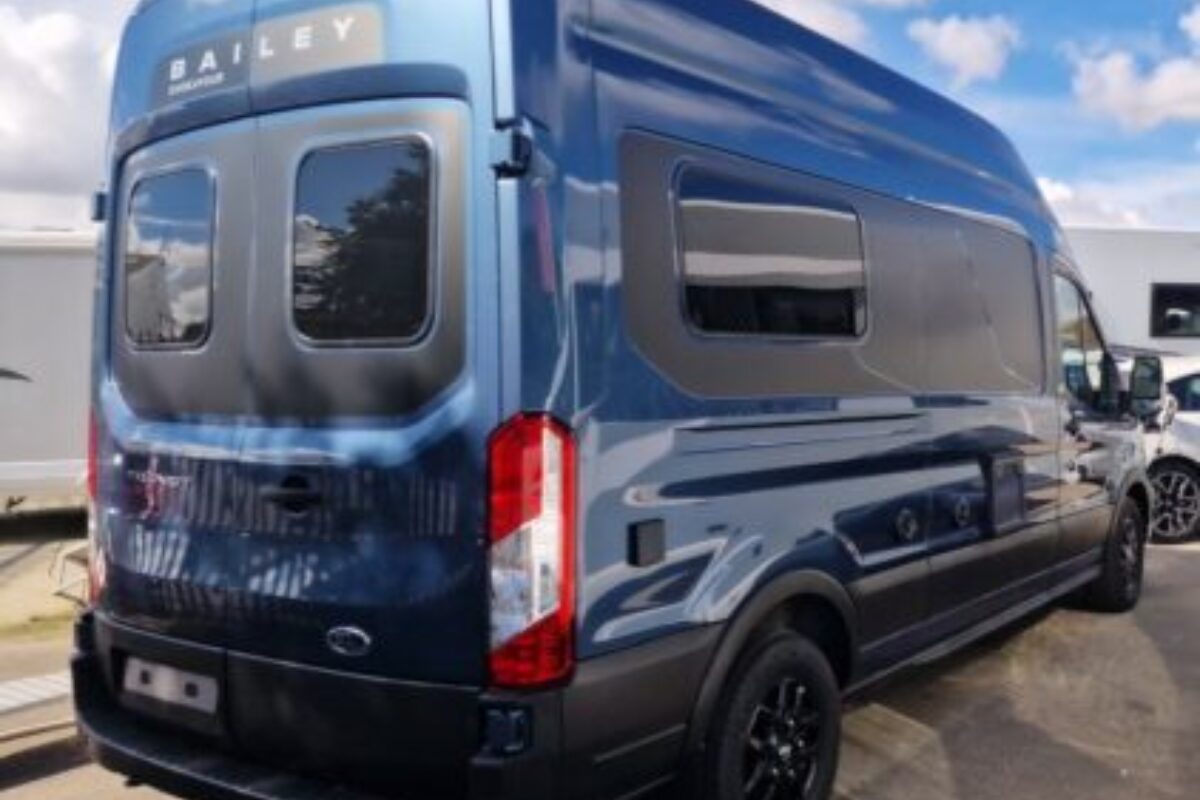 BAILEY ENDEAVOUR B62