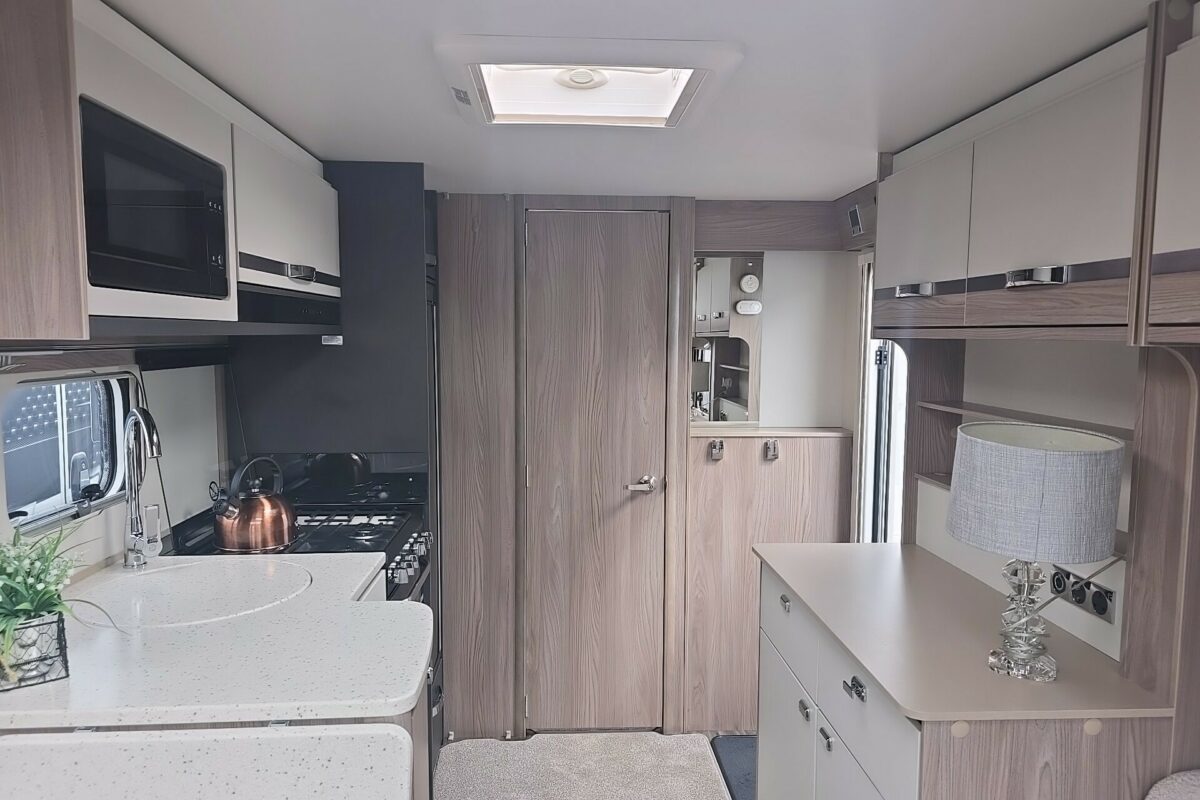 2026 CONQUEROR 480 VIEW