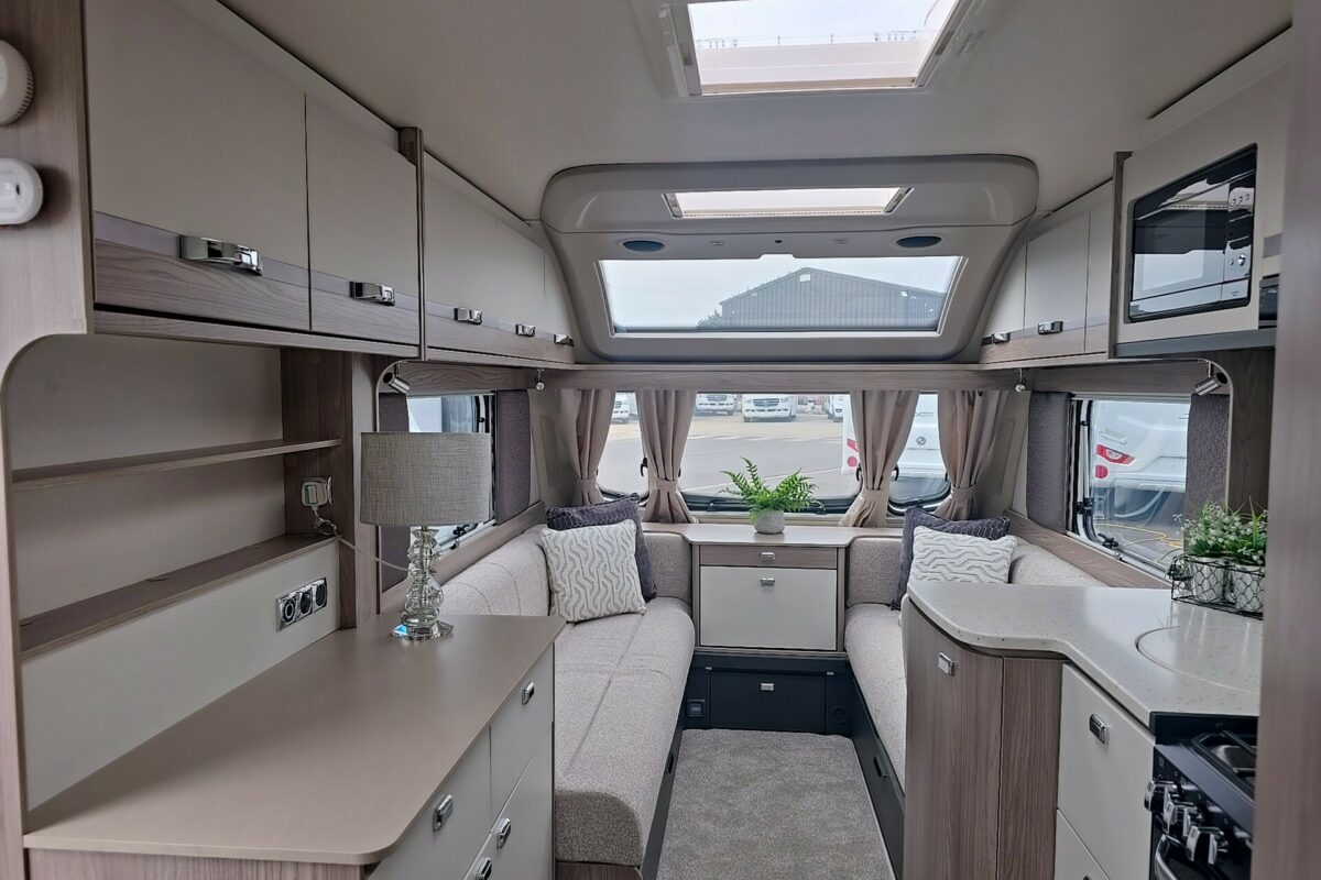 2026 CONQUEROR 480 REAR TO FRONT VIEW