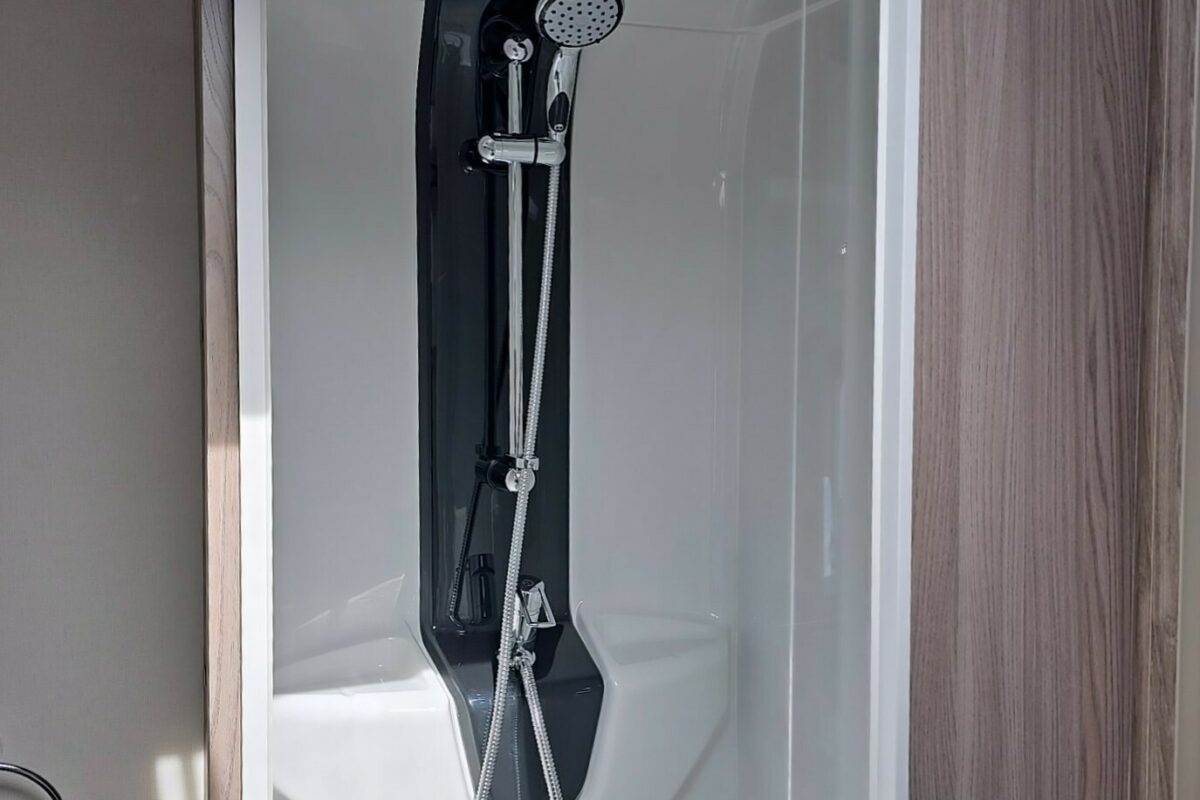 2026 SWIFT CHALLENGER 560 SHOWER