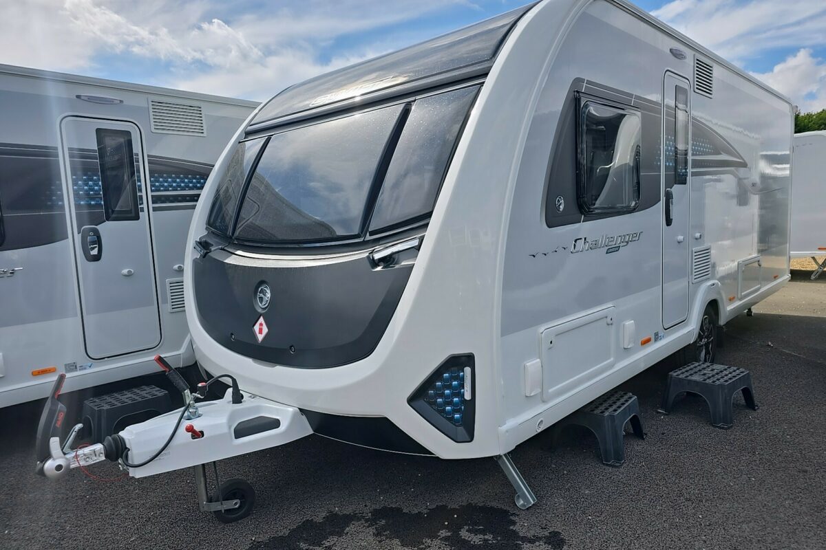 2026 SWIFT CHALLENGER  580 GRANDE FRONT N/S