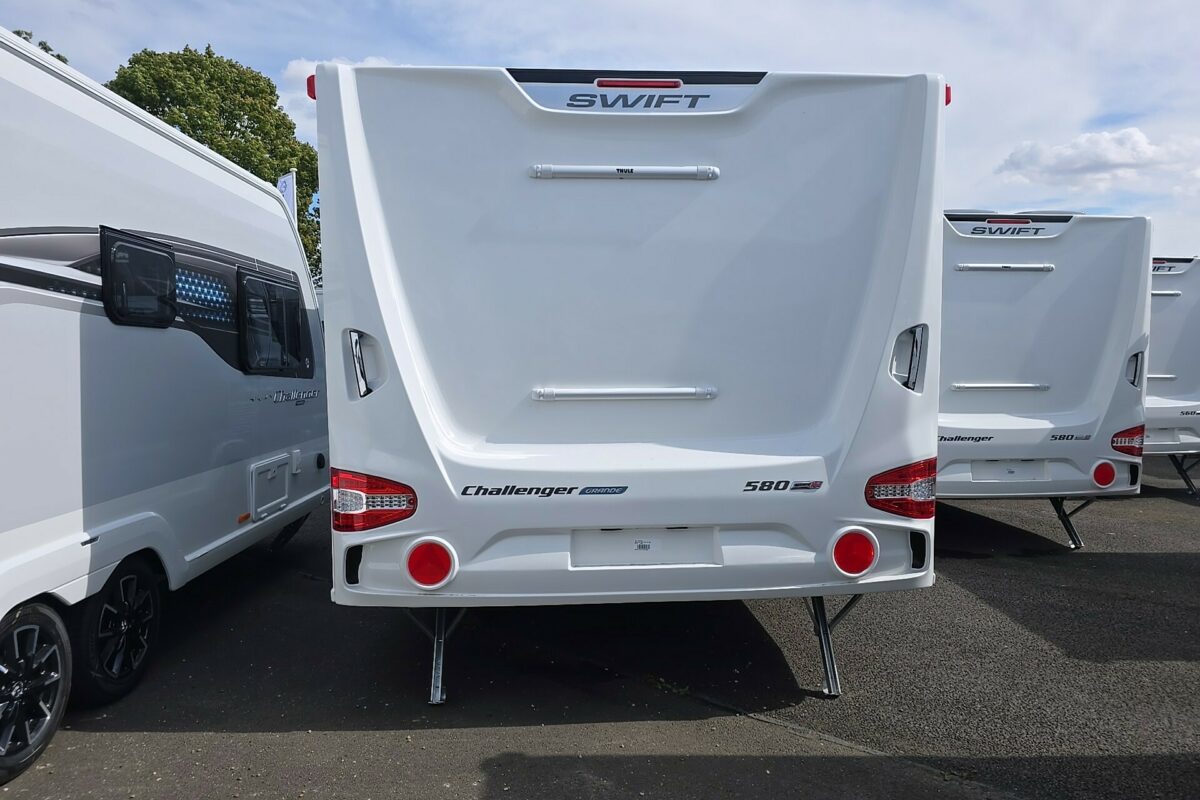 2026 SWIFT CHALLENGER  580 GRANDE REAR