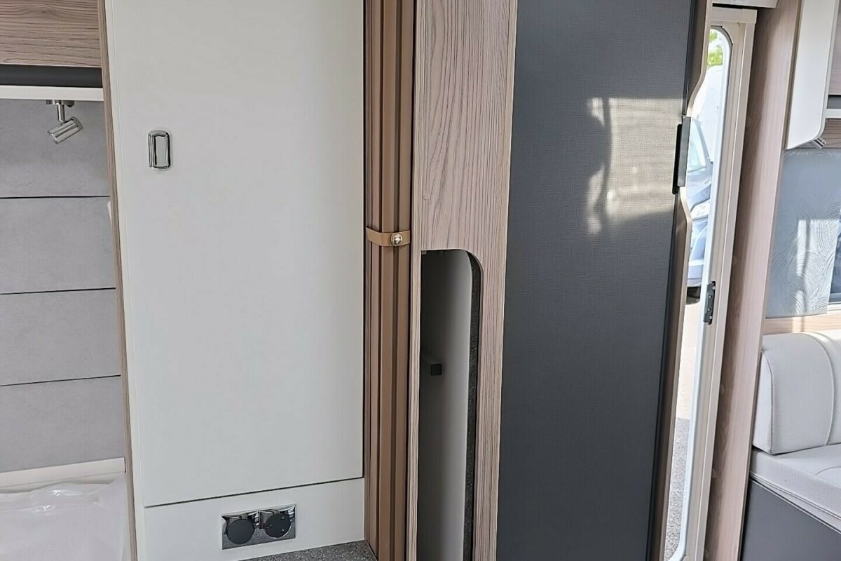 2026 SWIFT CHALLENGER  580 GRANDE BEDROOM