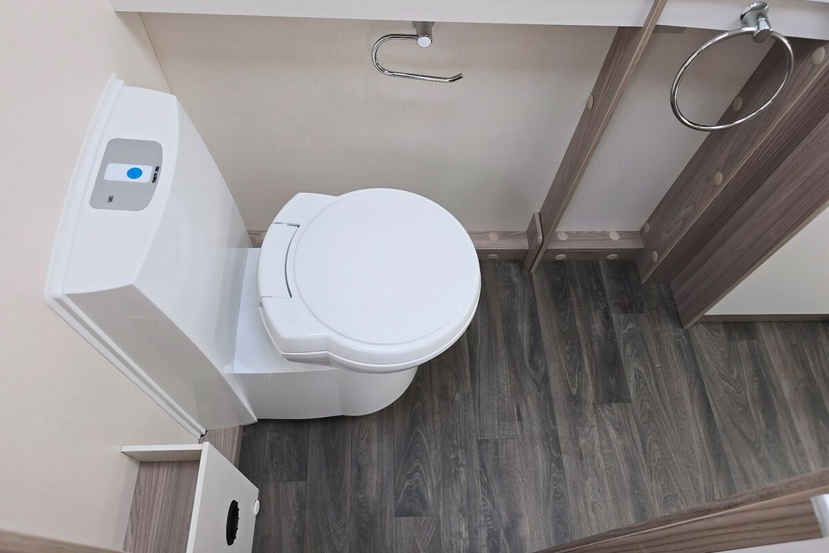 2026 SWIFT CHALLENGER  580 GRANDE W/C