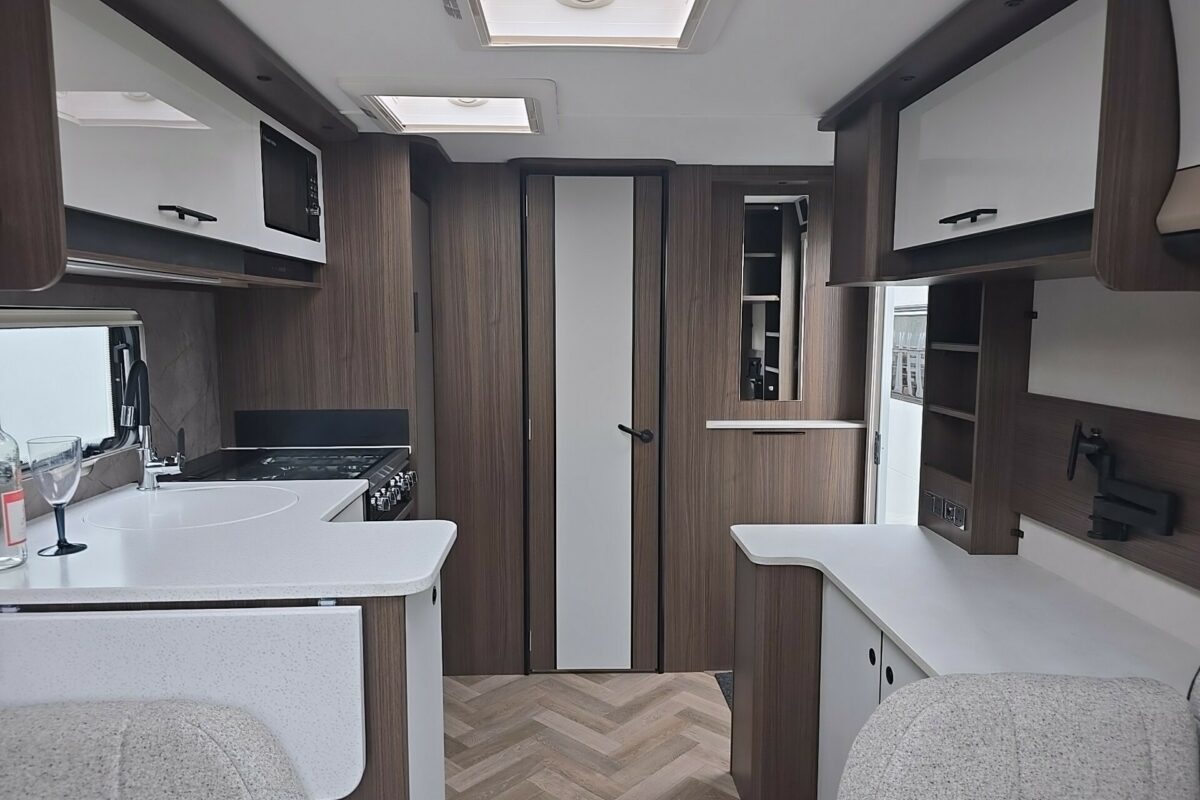 2026 COACHMAN LASER XTRA 480 VIEW
