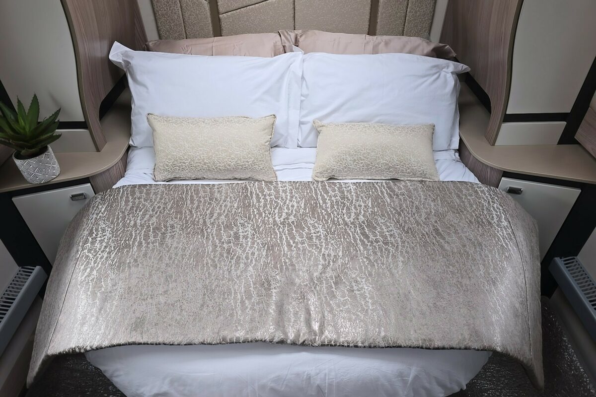 2026 BESSACARR BY DESIGN 860