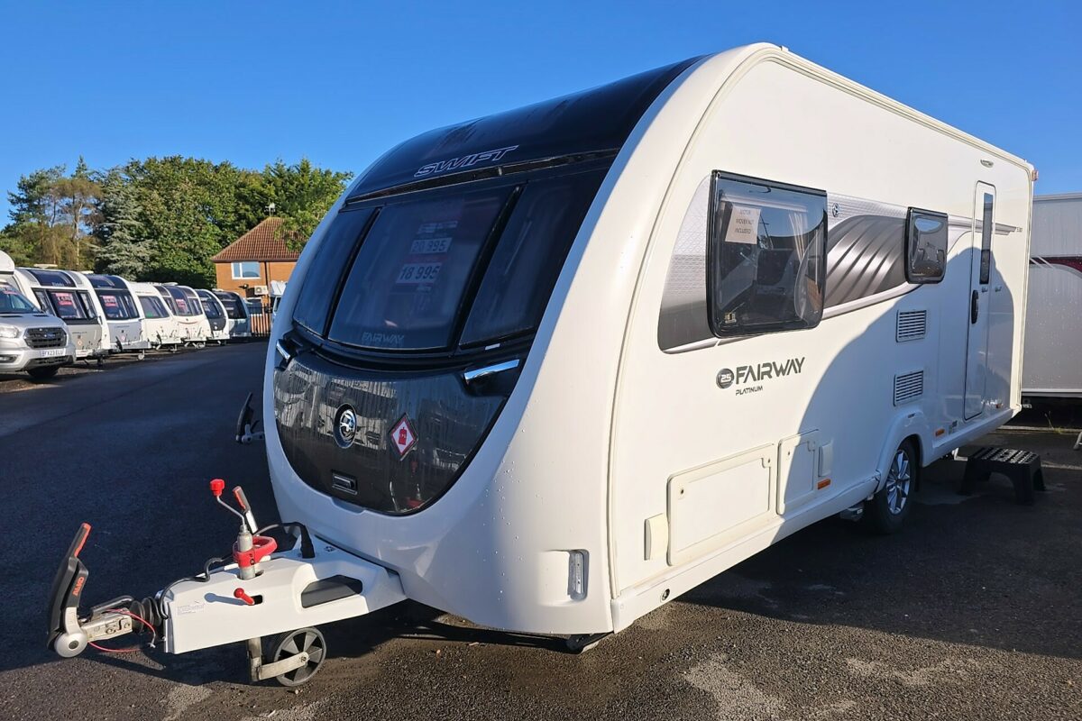 2020 SWIFT FAIRWAY PLATINUM 530 FRONT N/S