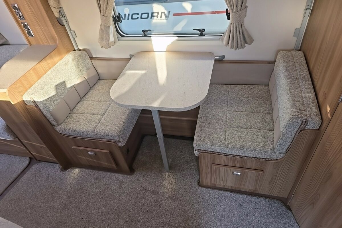 2020 SWIFT FAIRWAY PLATINUM 530 DINETTE