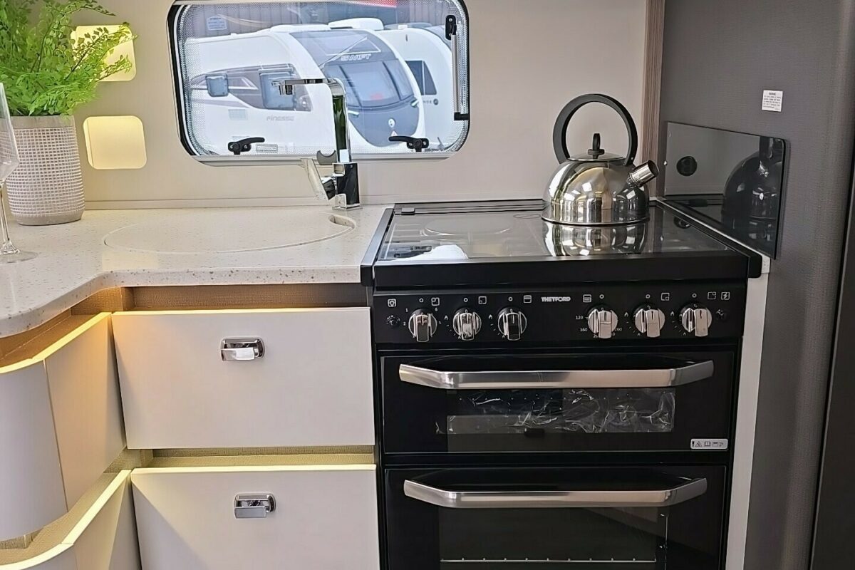 2026 BESSACARR BY DESIGN 835 OVEN