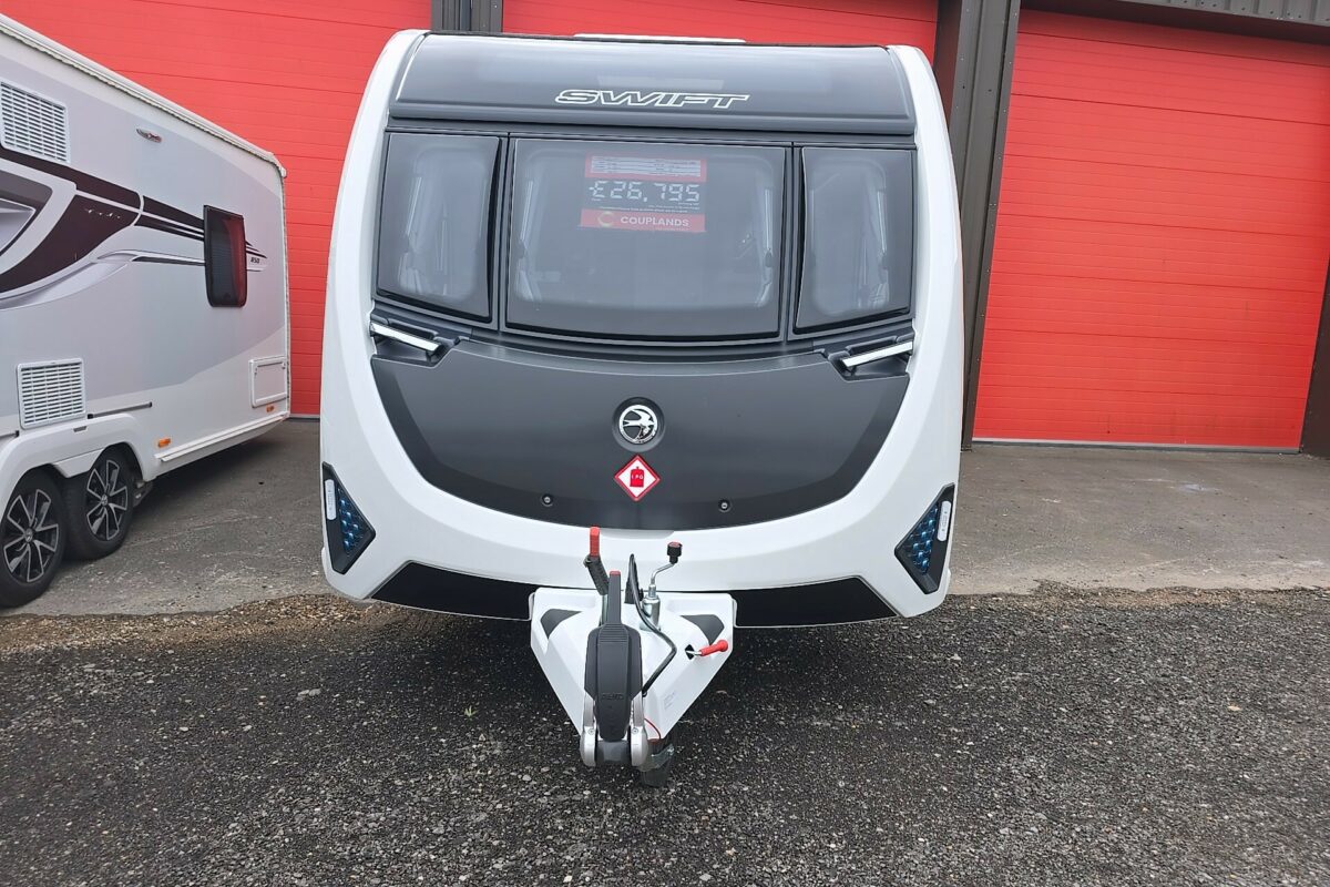 2026 SWIFT CHALLENGER 480 FRONT