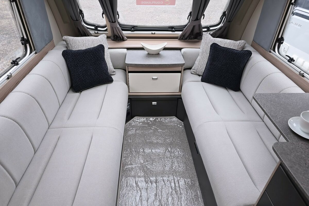 2026 SWIFT CHALLENGER 480 SEATING