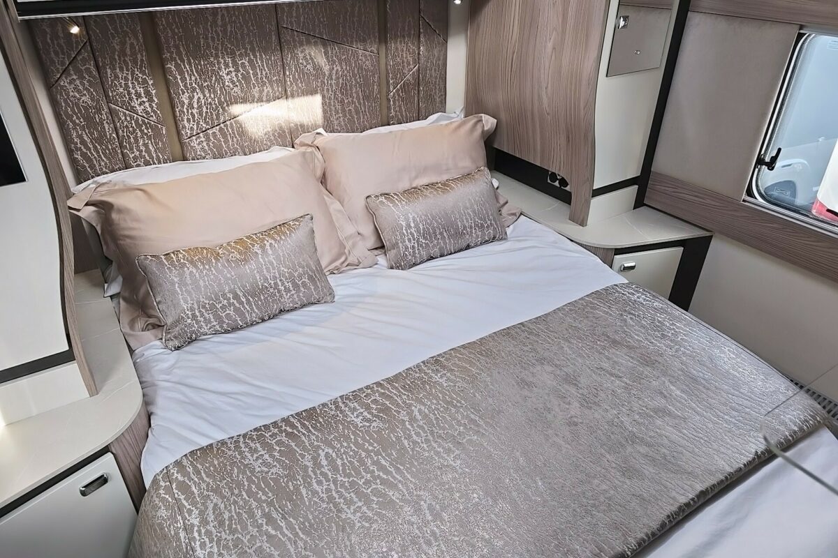 2026 BESSACARR BY DESIGN 850 BEDROOM