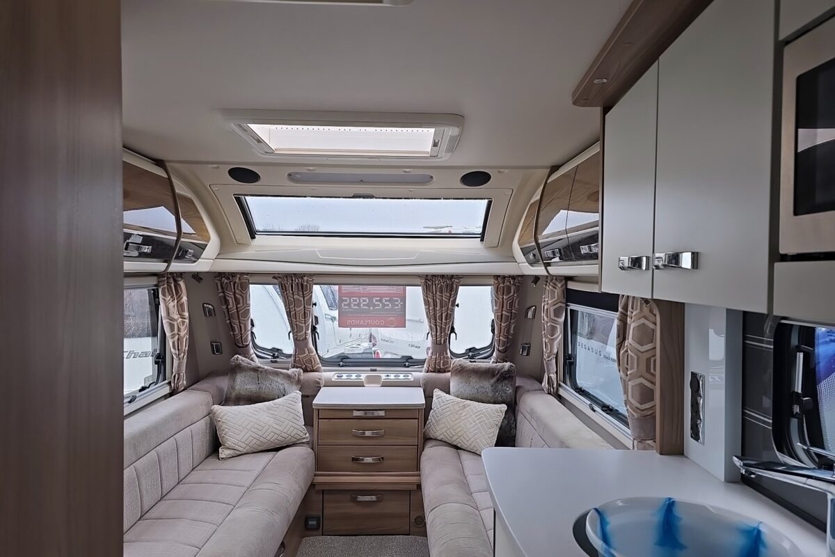 2018 SWIFT ELEGANCE 650