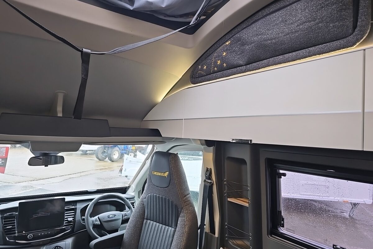 2026 SWIFT TREKKER XT TRAIL CAMPERVAN