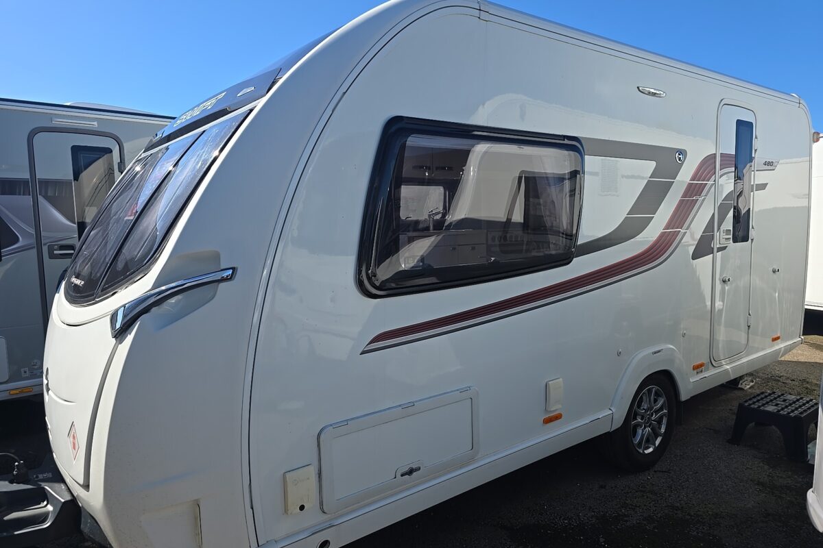 2017 SWIFT ELEGANCE 480 SIDE