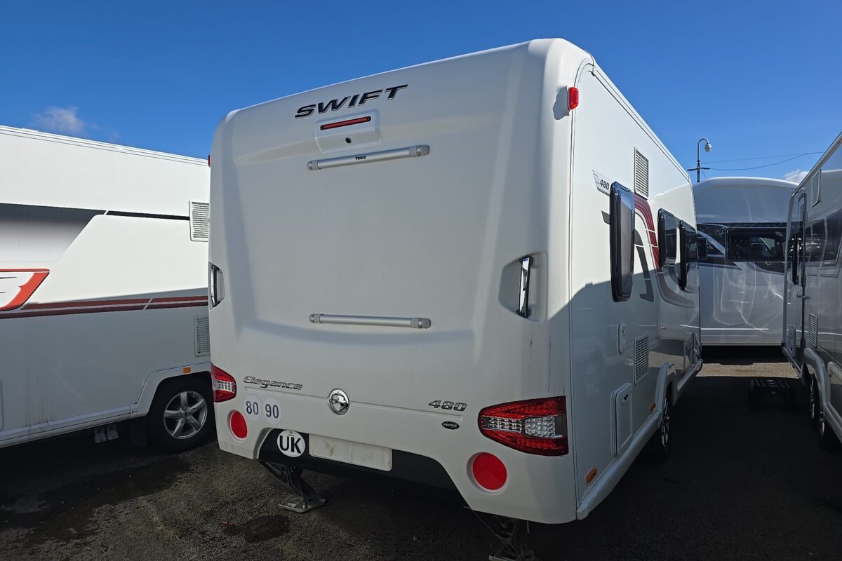 2017 SWIFT ELEGANCE 480 REAR O/S