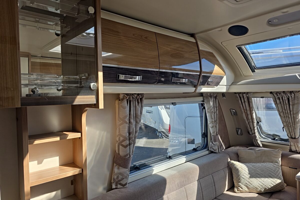 2017 SWIFT ELEGANCE 480 VIEW