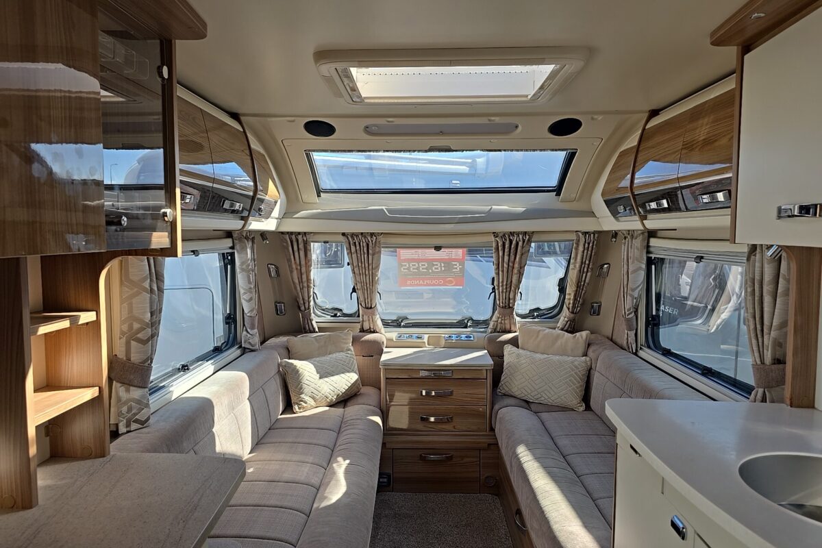 2017 SWIFT ELEGANCE 480 VIEW