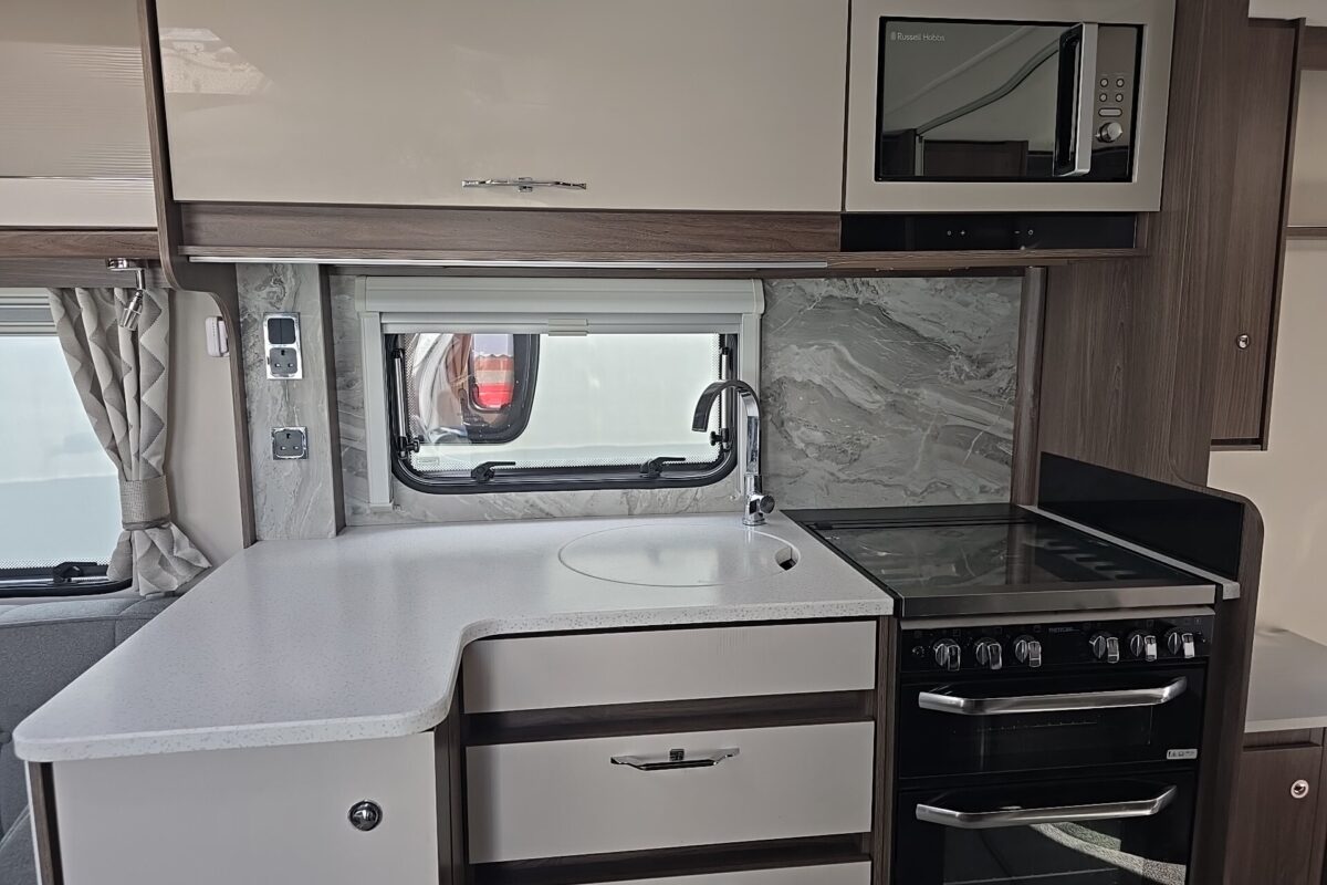 2022 COACHMAN 875 LASER XCEL