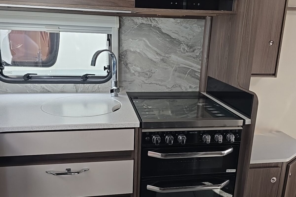2022 COACHMAN 875 LASER XCEL