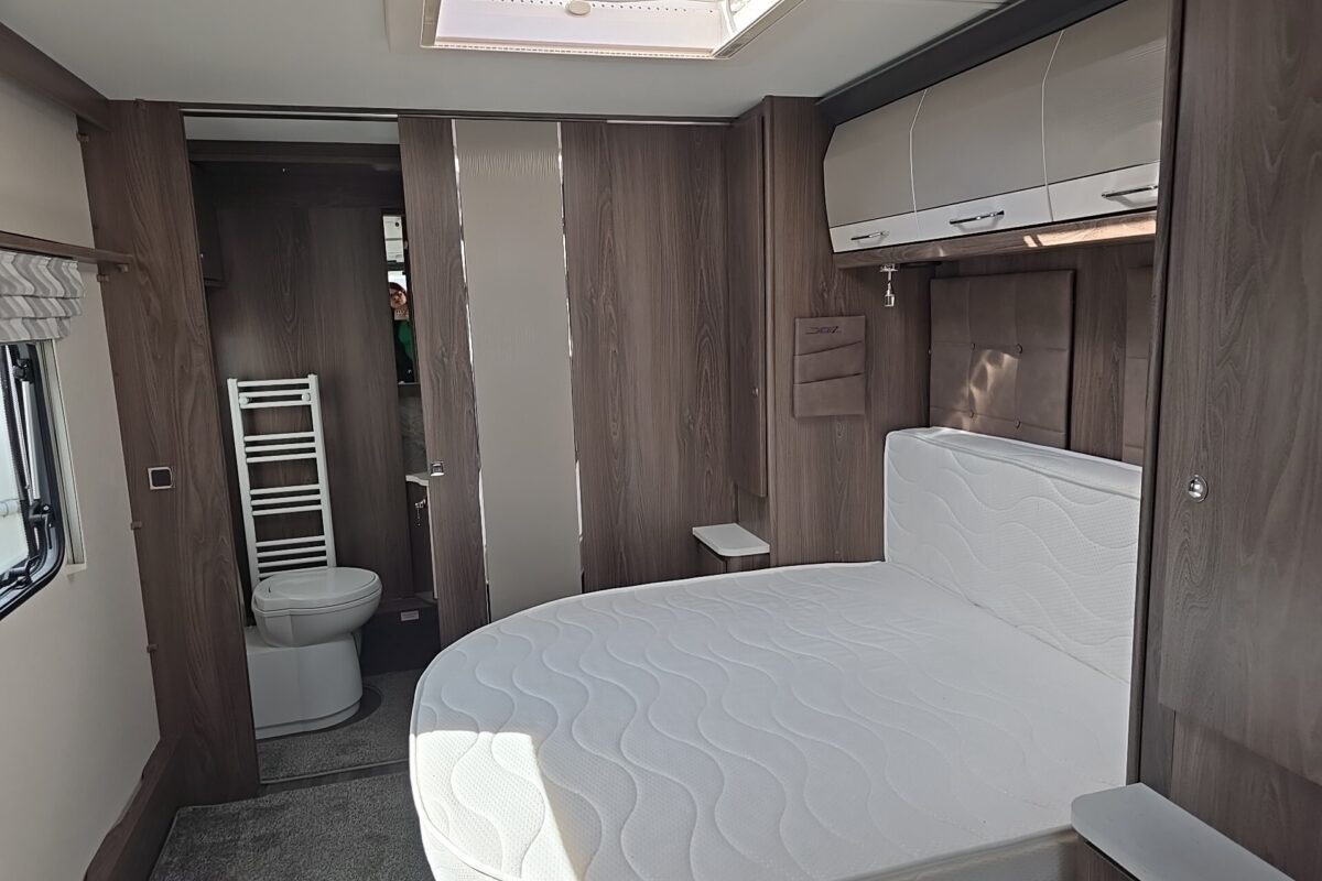 2022 COACHMAN 875 LASER XCEL