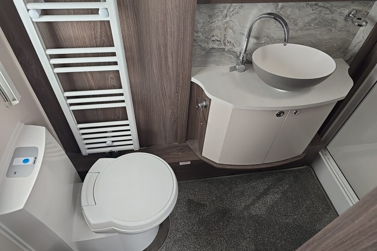 2022 COACHMAN 875 LASER XCEL