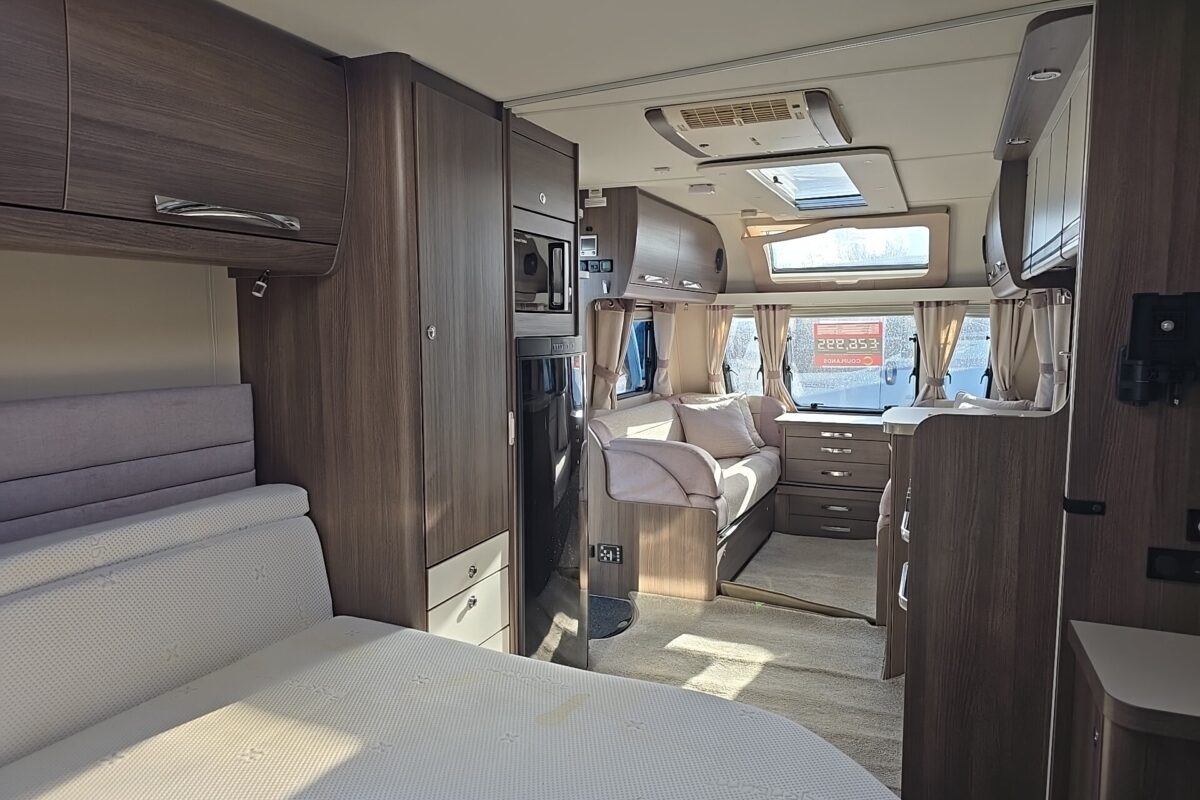2020 BUCCANEER CRUISER