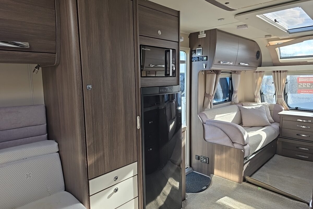 2020 BUCCANEER CRUISER