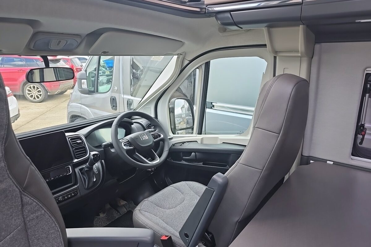 2026 CARRERA 194 CAMPERVAN