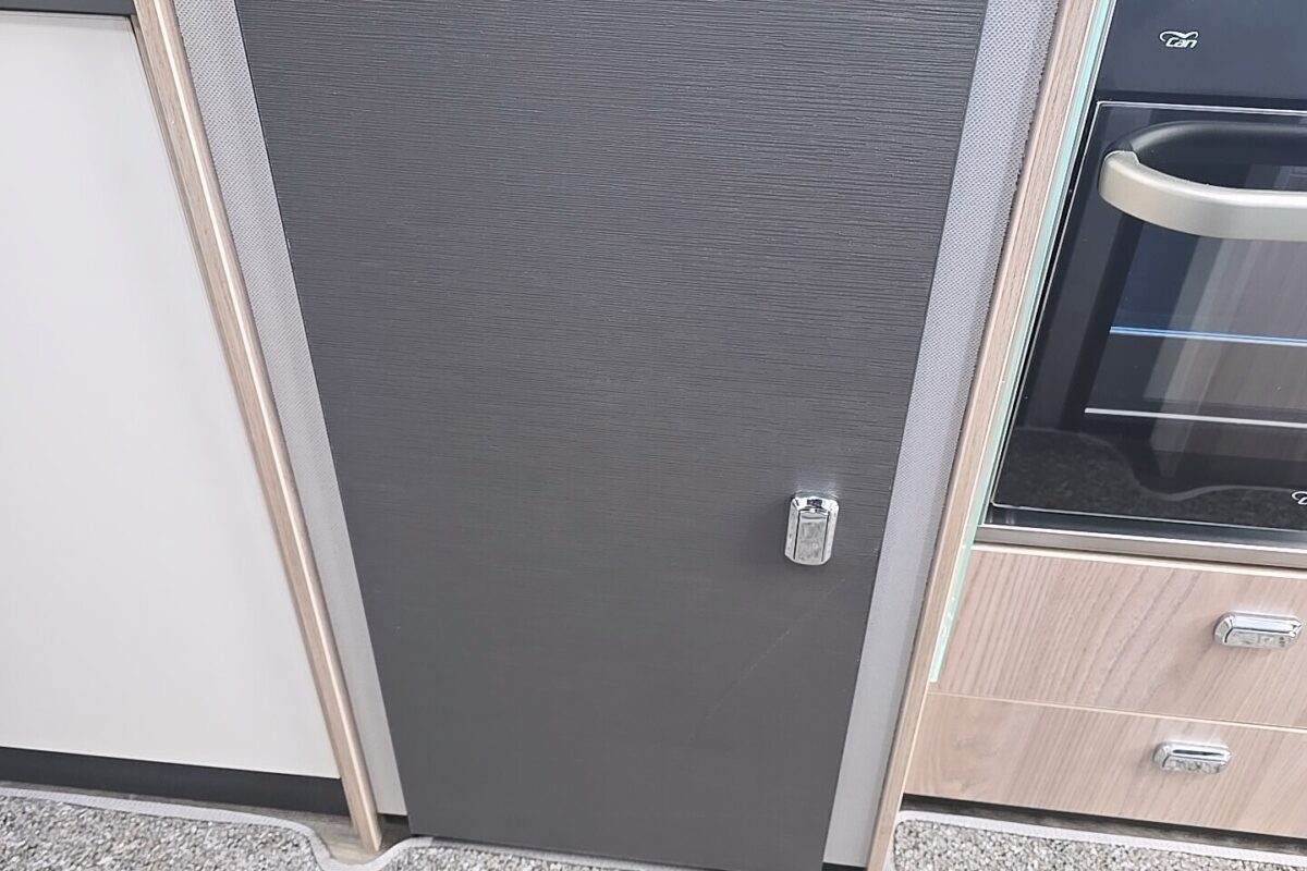 2026 CARRERA 194 CAMPERVAN